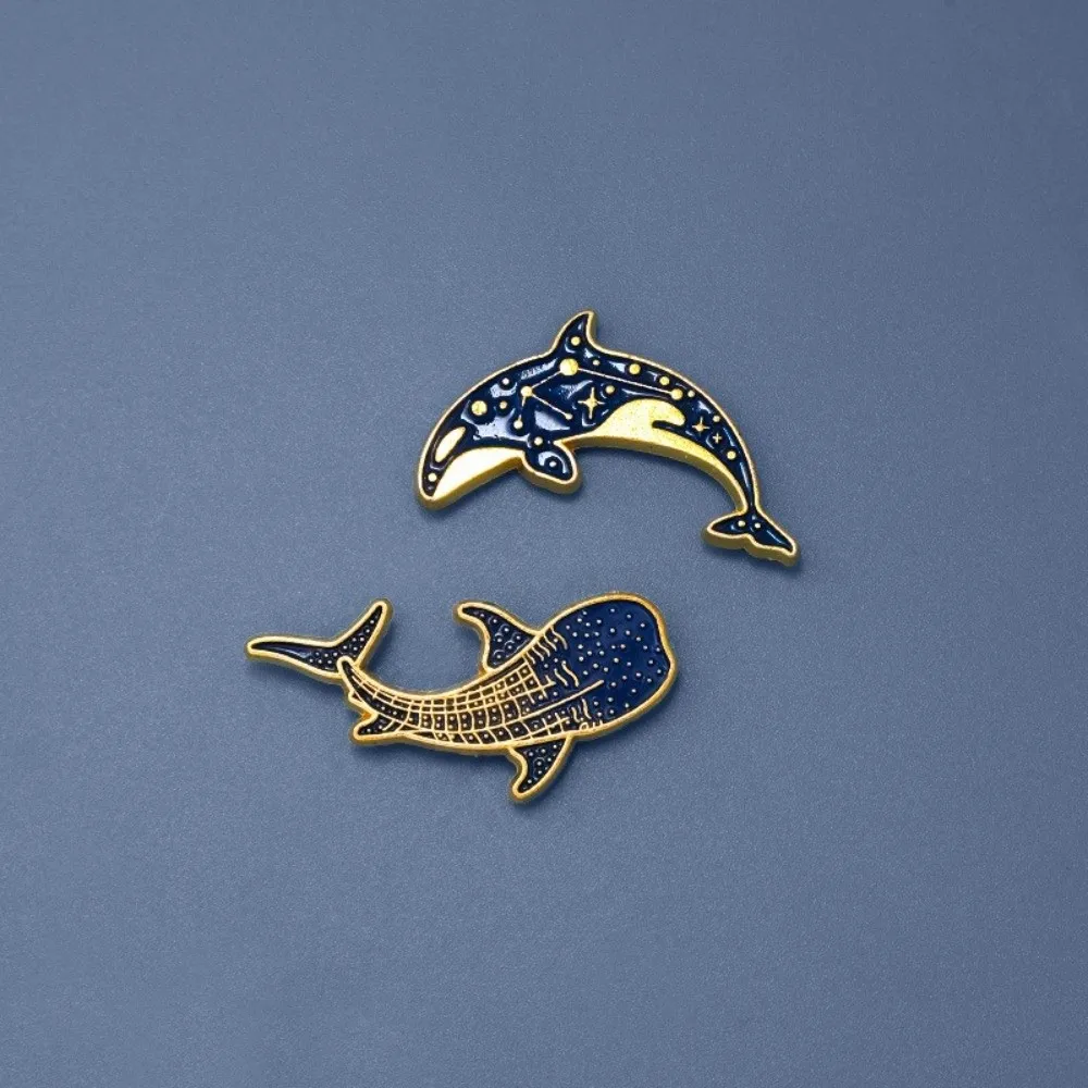 2 pcs Light Luxury Whale Dolphin Brooch Animal Clothes Decoration Whale Dolphin Badge Vintage Fish Shaped Metal Badge Gifts