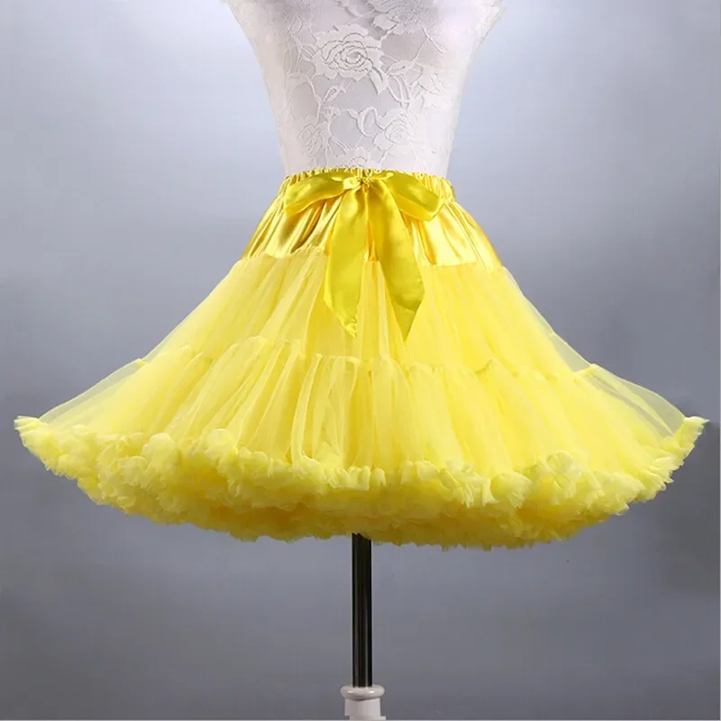 Nieuwe Collectie Vrouwen Mini Petticoat Tulle Puffy Korte Vintage Wedding Bridal Petticoat Onderrok Rockabilly Tutu