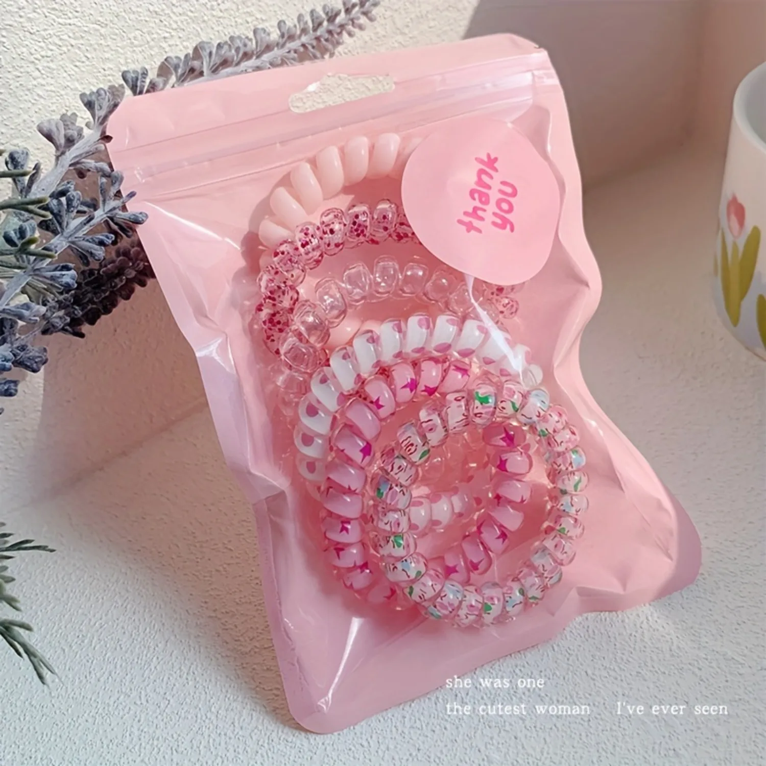 

Милая резинка для волос с градиентом в конфетных тонах, в стиле телефонного провода, бесшовная, эластичная, не повредит волосы.