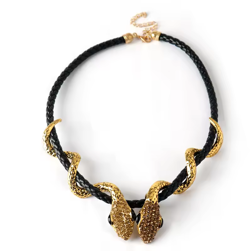 Personalized Entangled Diamond Snake Shaped O-Shaped Necklace With Inset Design And Double Snake Collarbone Chain Accessories