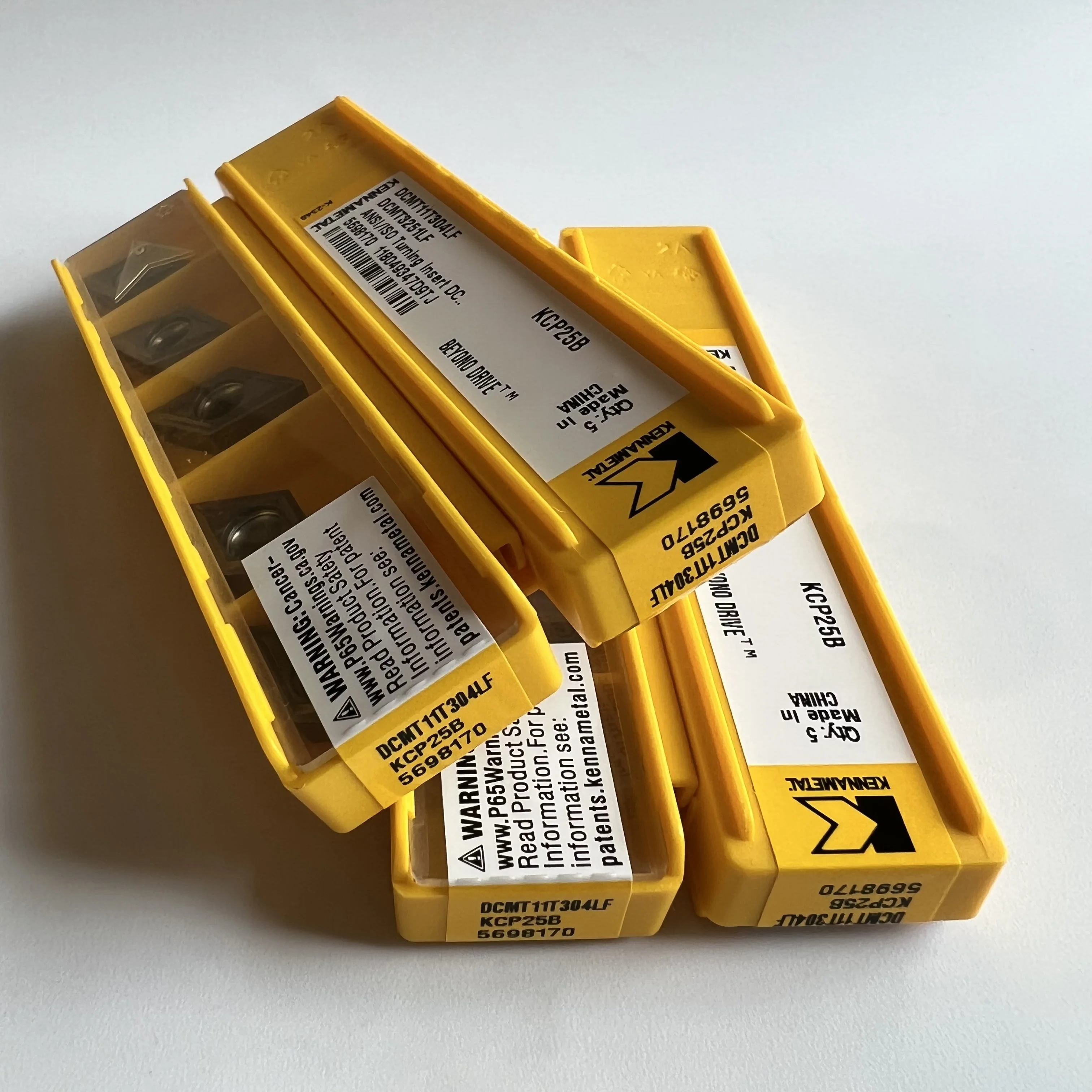 Cuchilla CNC DCMT11T304LF KCP25B