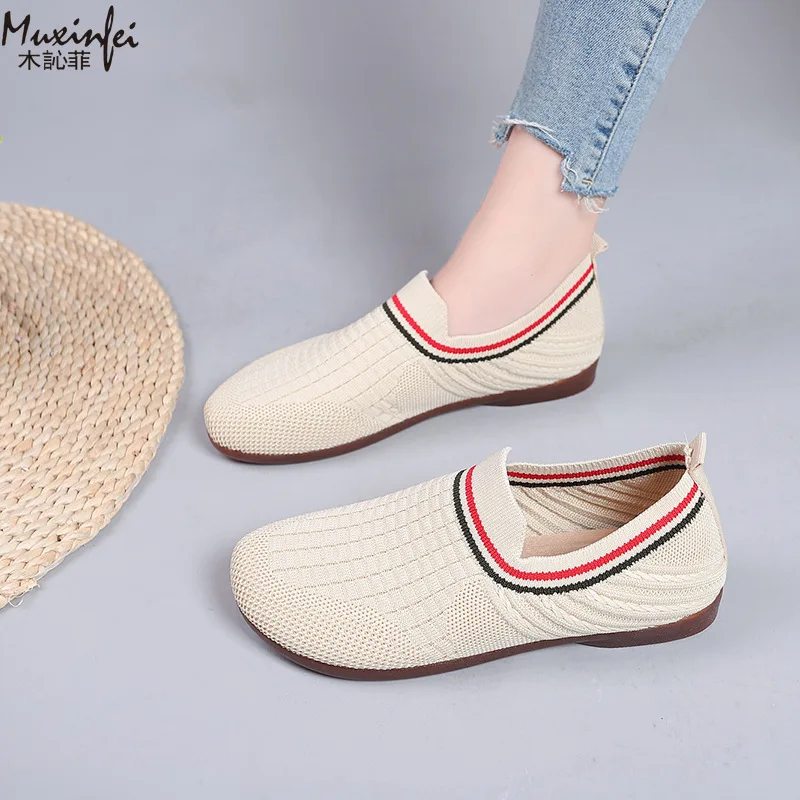 

2026 New women's flat shoes, comfortable and breathable mesh casual shoes, anti slip walking sports single shoes