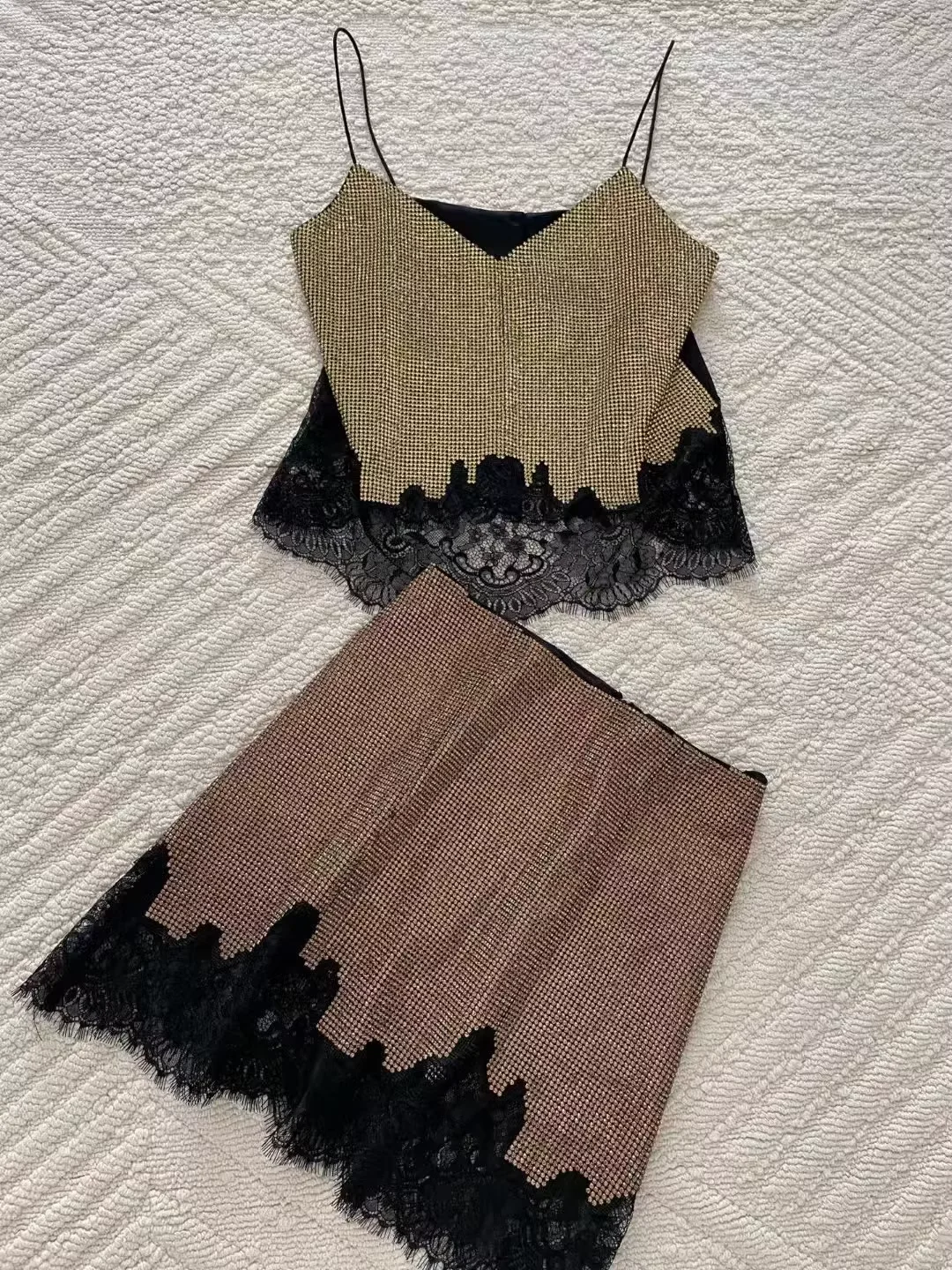 여성용 헤비 비즈 레이스 자수 세트 V넥 민소매 캐미솔 탑 + 하이웨이스트 A라인 미니 스커트 패션 여성 섹시 슈트