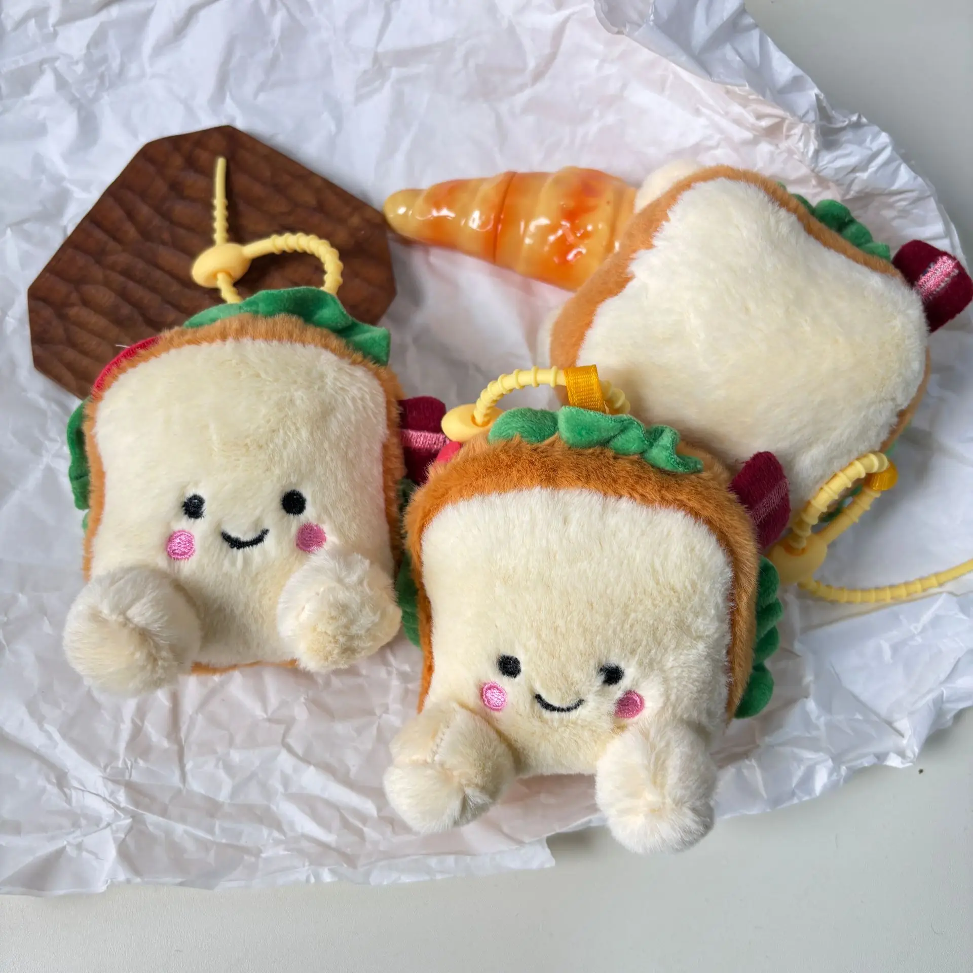 

Cartoon Fun Plush Toys Cute Simulation Vegetable Sandwiches Plush Toys Doll Bag Hanging Decorative Best Birthday Gifts