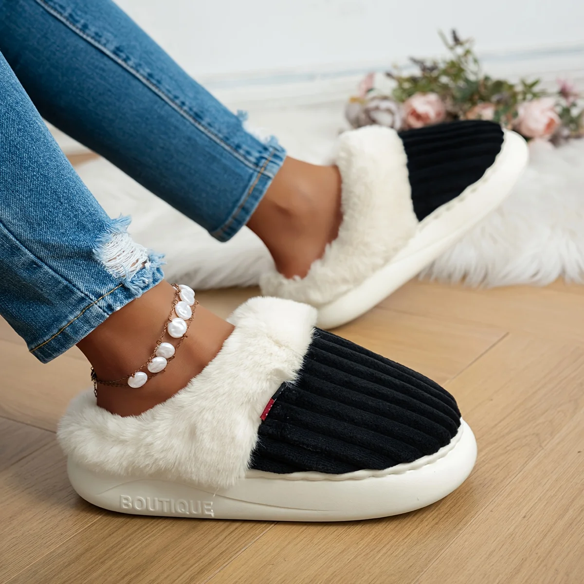 

Cozy Plush Winter Slippers - Fleece-Lined, Arch Support & Warm House Shoes for Cold Floors. Soft & Slip-On Comfort!