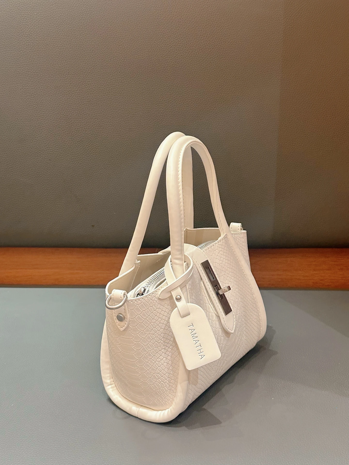mack-jennifer-snake-print-versatile-handbag-fashionable-casual-crossbody-bag-women's-handbag-soft-leather-polyester