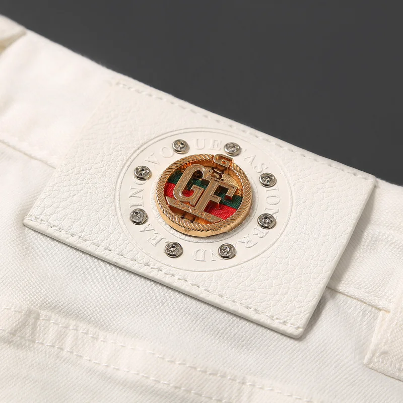 2025 Summer Trendy Brand White Jeans Men's High end Light Luxury Slim fit Small Straight Nine piece Pants Micro Elastic Pants
