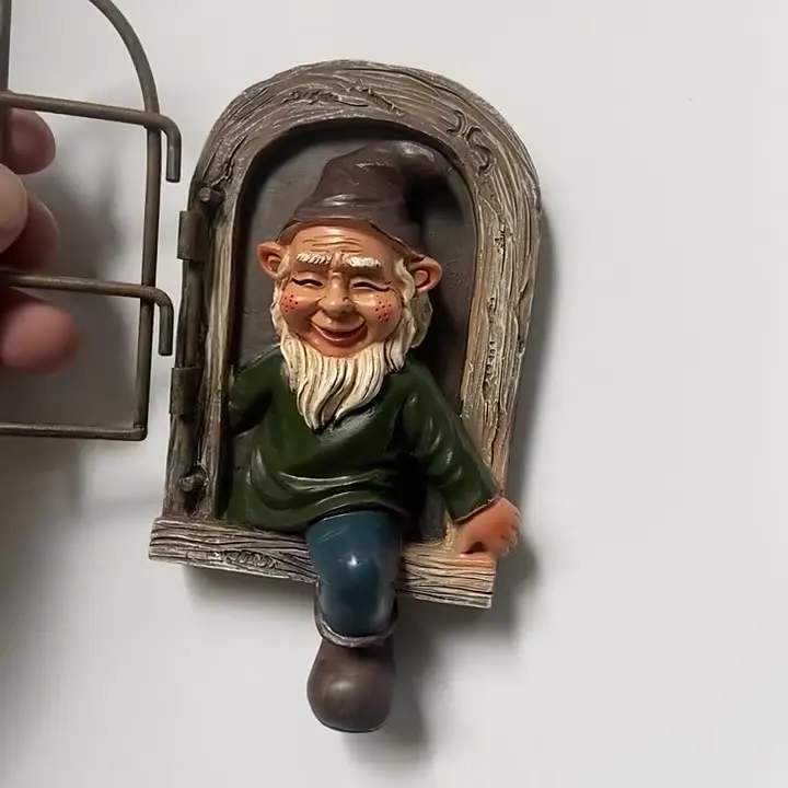

Christmas gift ornaments garden ornaments dwarf resin crafts cartoon gnome statue white beard old man