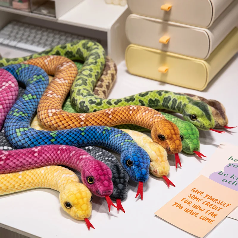 50/65cm Cute Real Lift Snake Plush Toys Funny Imitation Snake Stuffed Toys S Shape Giant Snakes Plushie Holiday Gift Party Decor