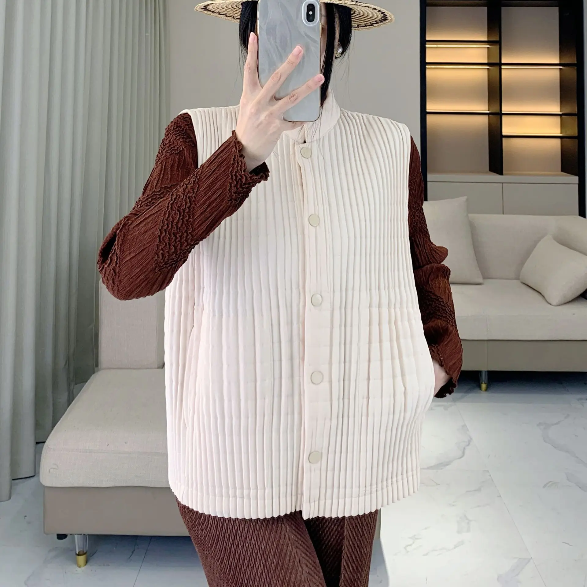 Miyake plissado outono e inverno versátil jaqueta de algodão colete moda feminina jaqueta de algodão quente grosso cor sólida simples jaqueta