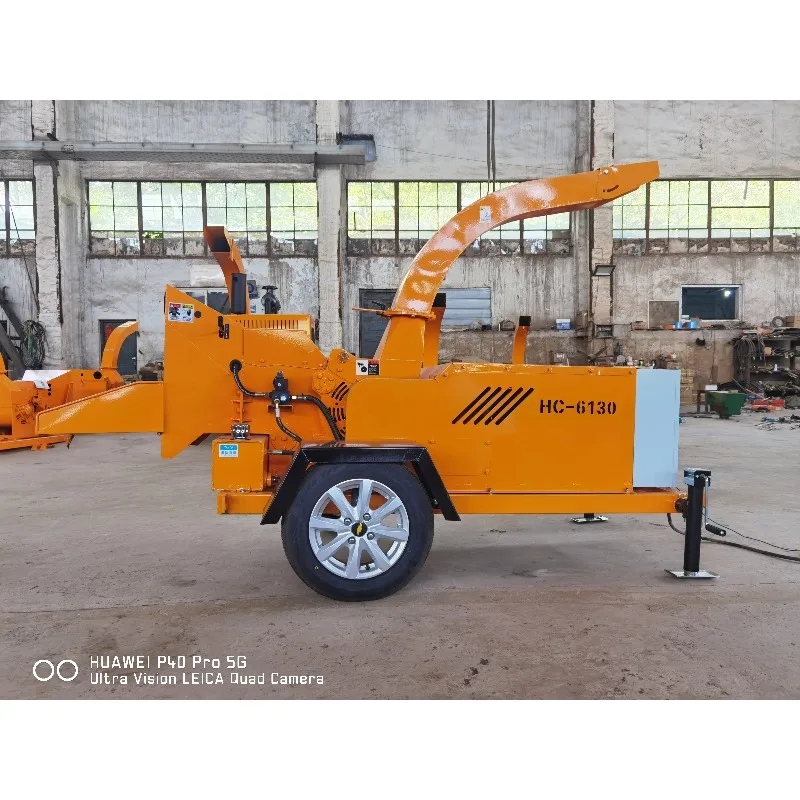 آلة تقطيع الخشب عالية السرعة على نطاق واسع باستخدام حطب الغابات الخشب الفاصل شجرة المزرعة فروع المروحية الخشب التقطيع لأستراليا