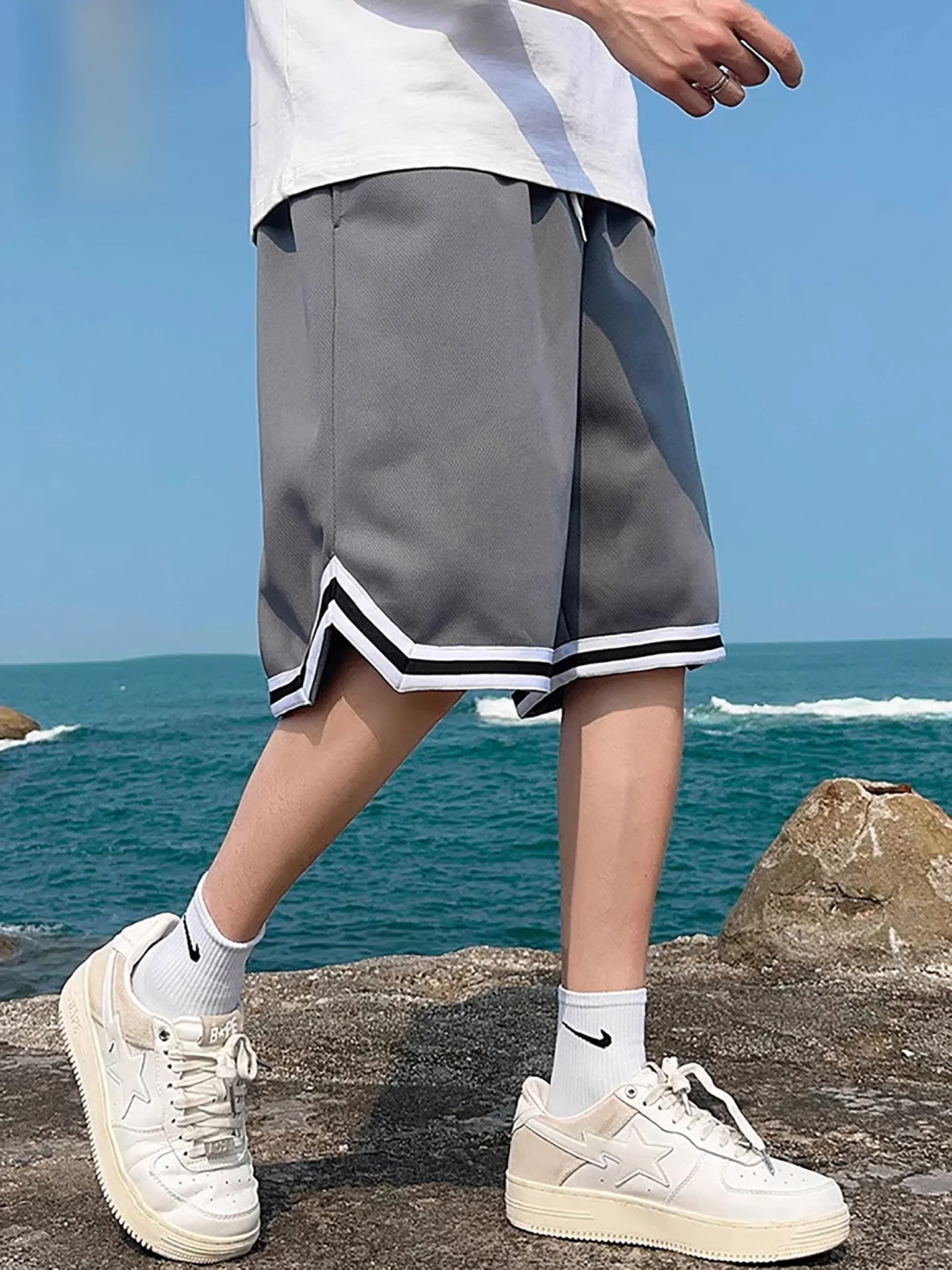 

Ice Silk Baskeall orts Men's Summer Outdoor Running Fitn Qui Dry Five-Quarter Length Trendy Sports Casual Pants