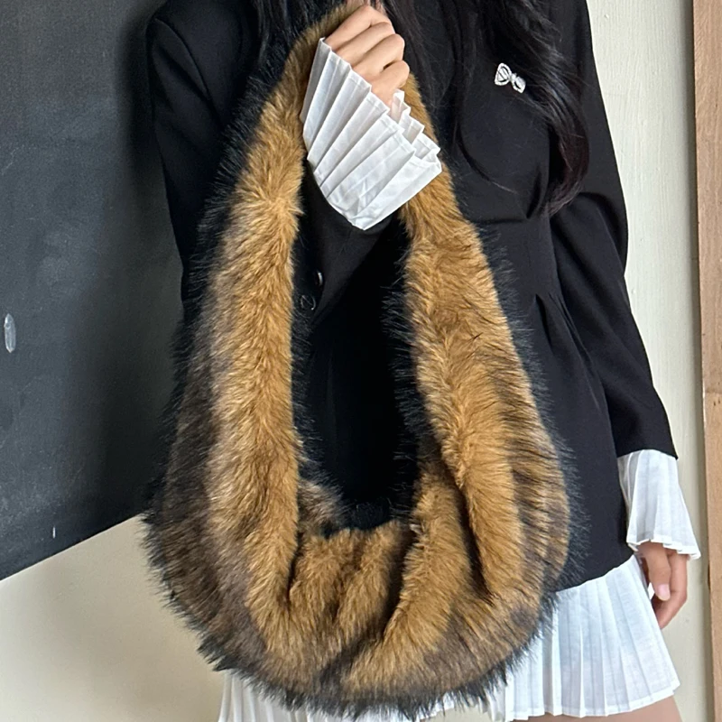 Fashion Faux Fur Hobos Bags For Women Luxury Designer Handbag Purses 2025 New In Imitation Rex Rabbit Fur Soft Underarm Shoulder