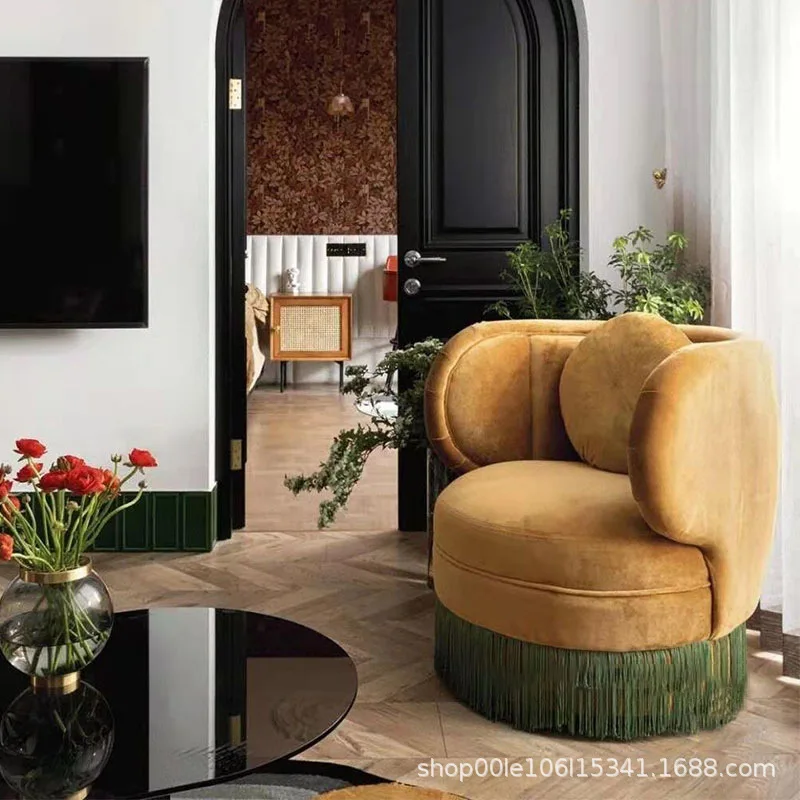 

Американский французский ретро-диван с бахромой из ткани для небольшой квартиры, гостиной, балкона, отеля типа B&B, для отдыха одного человека