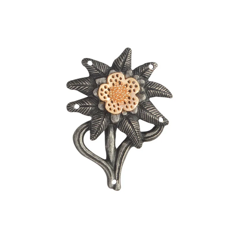 SKEDS Vintage Classic Design Women Men Edelweiss Brooches Fashion Casual Unisex Clothing Plant Series Festival Badges Jewelry