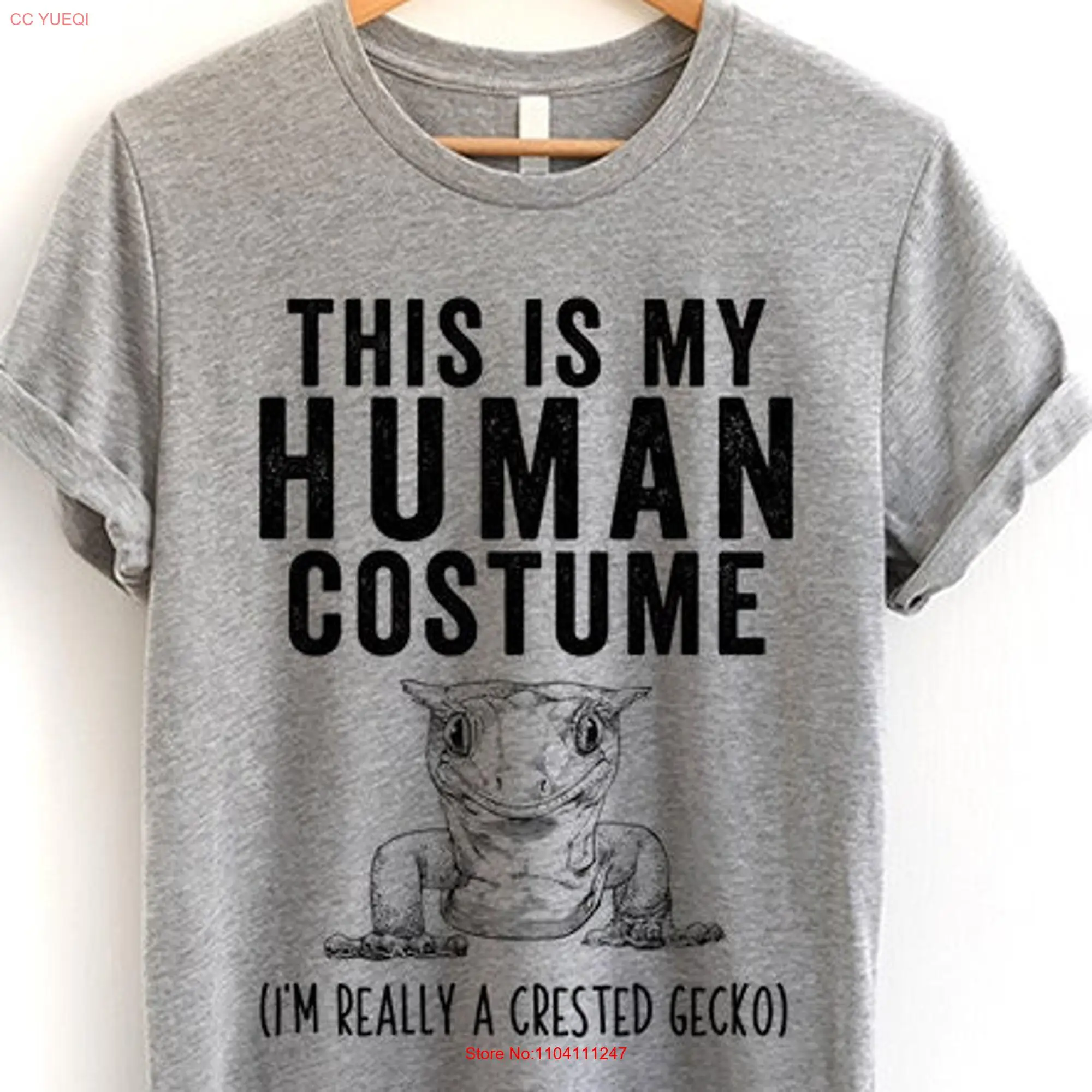 This is my Human Costume I'm really a Crested Gecko T Shirt Funny Animal Halloween Crestie Mom Dad SweaT for Kids