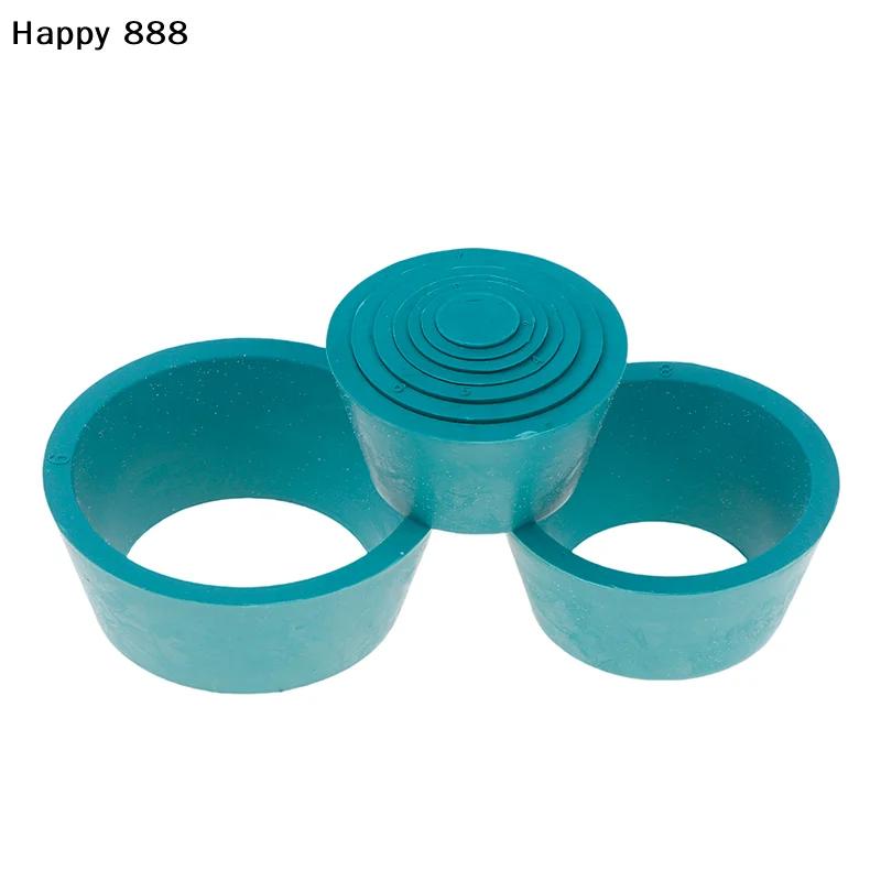 Tapones de goma, embudos de Buchner, conos de filtración, frascos y collares: todos los elementos esenciales de laboratorio que necesita para la filtración al vacío.