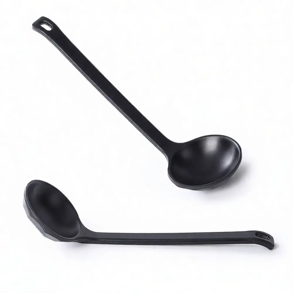 Durable Japanese Ramen Spoon Melamine Kitchen Soup Ladle Long Handle Hook Style Matte Finish Essential Restaurant Tableware