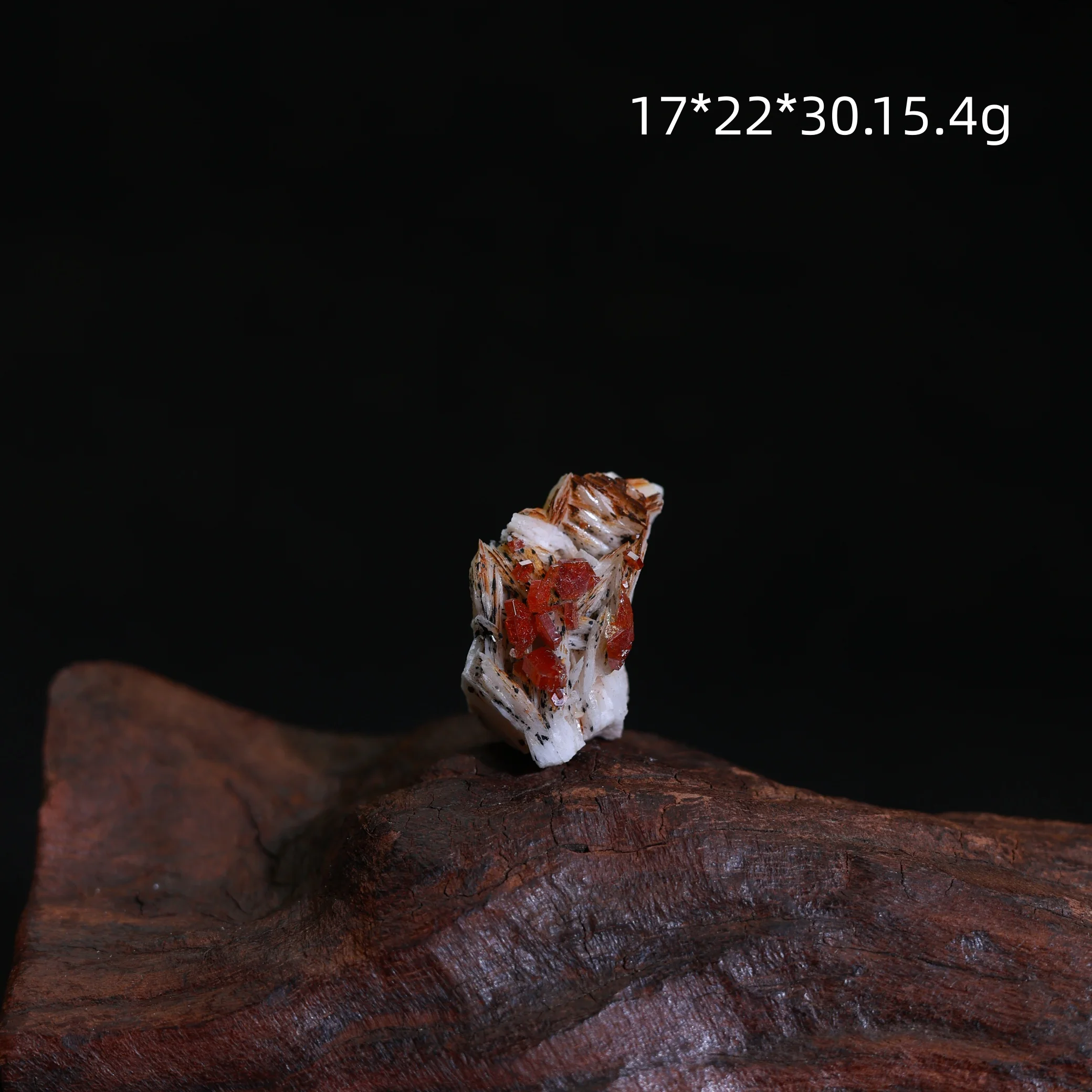 Natural stone materials, vanadium lead ore, quartz clusters, mineral specimens, raw stone decoration, unprocessed and polished,