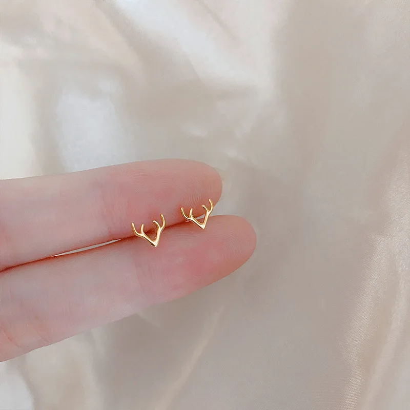Mooie kleine oorbellen piercings vleugel hart Stud Oorbellen voor vrouwen goud kleur 925 zilveren naalden oor Stud sieraden voor tiener cadeau