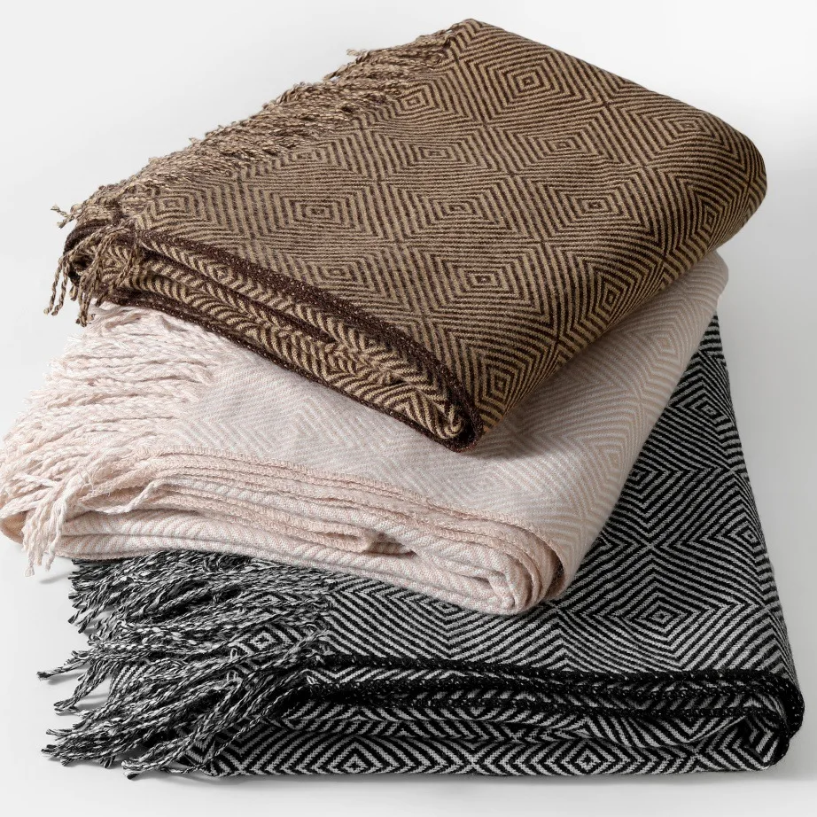 

Geometric Herringbone Plaid Throw Blanket for Sofa Couch Bed Winter Decor Bedspread Coverlet Tassel Oversized Travel Queen Large