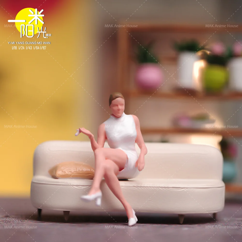 Miniatures Figures 1/64 Home Sexy Beauty Sisters Party Pumpkin Model Decoration Creative Photography Scene Dolls Toys