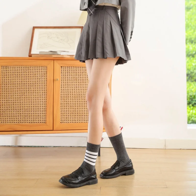 Cztery paski szare podkolanówki skarpetki bawełniane styl japoński luźne skarpetki pończochy krótkie skarpety podkolanówki JK damska moda