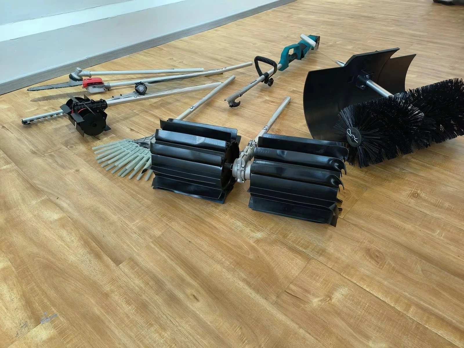 40 فولت اللاسلكي الاعشاب واكر 12 "منشار القطب الكهربائي أداة تشذيب الحافة آلة تقطيع الفراشي 4 في 1 أدوات الحدائق المتعددة 20 فولت 4Ah بطارية 1 * شاحن #6