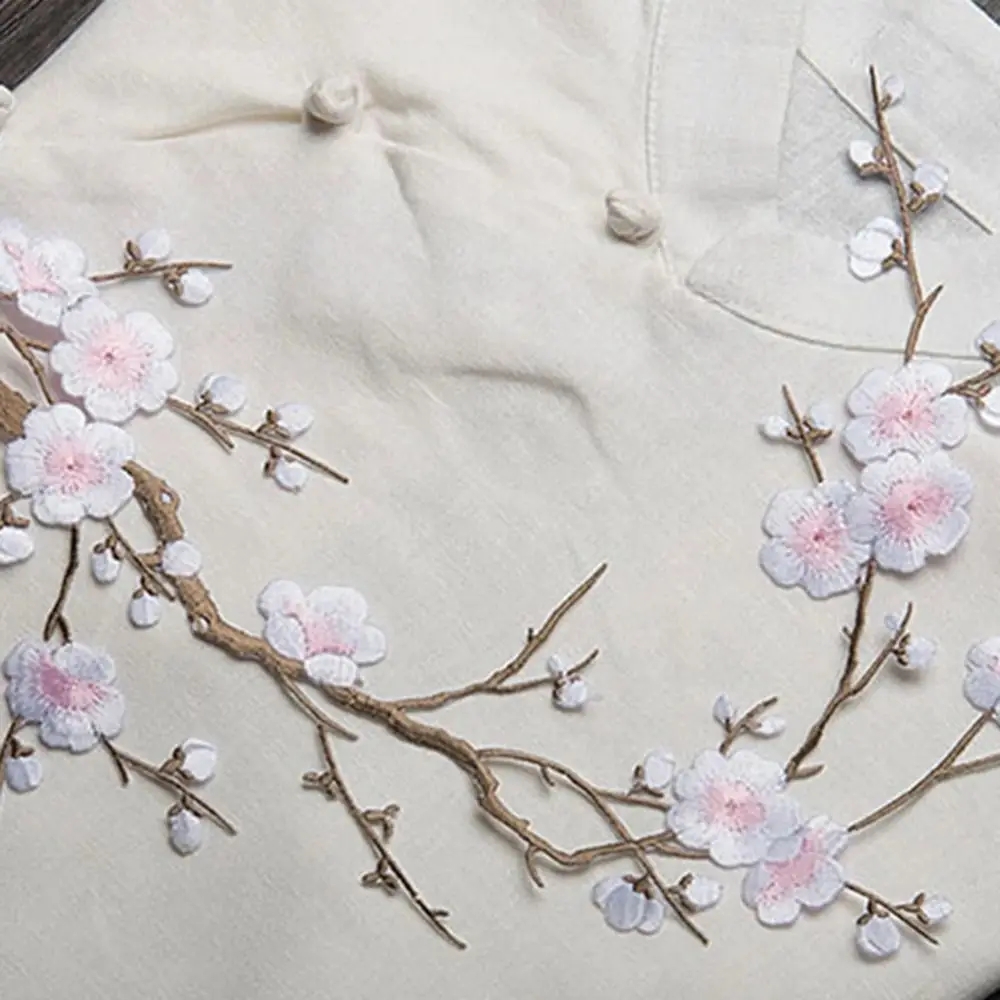 Flower Shaped Plum Blossom Applique Self-adhesive Iron on Cloth Patches Embroideried DIY Clothes Sticker Bag Decoration