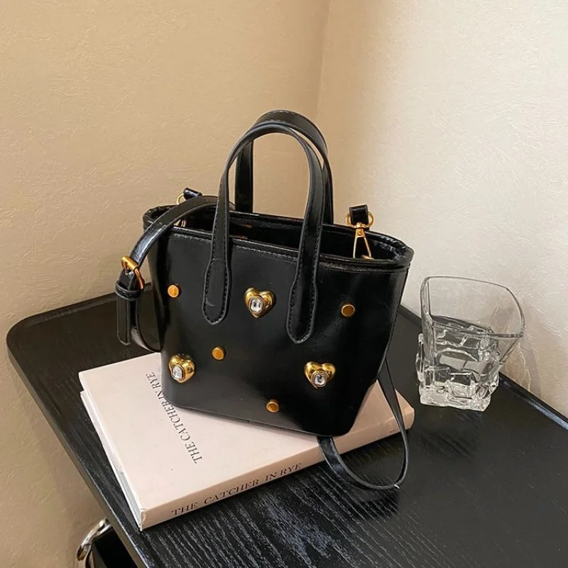 

Premium Leather Crossbody Bag For Fashionable Women Luxury Brand Handbag - Ladies Shoulder Messenger Elegant