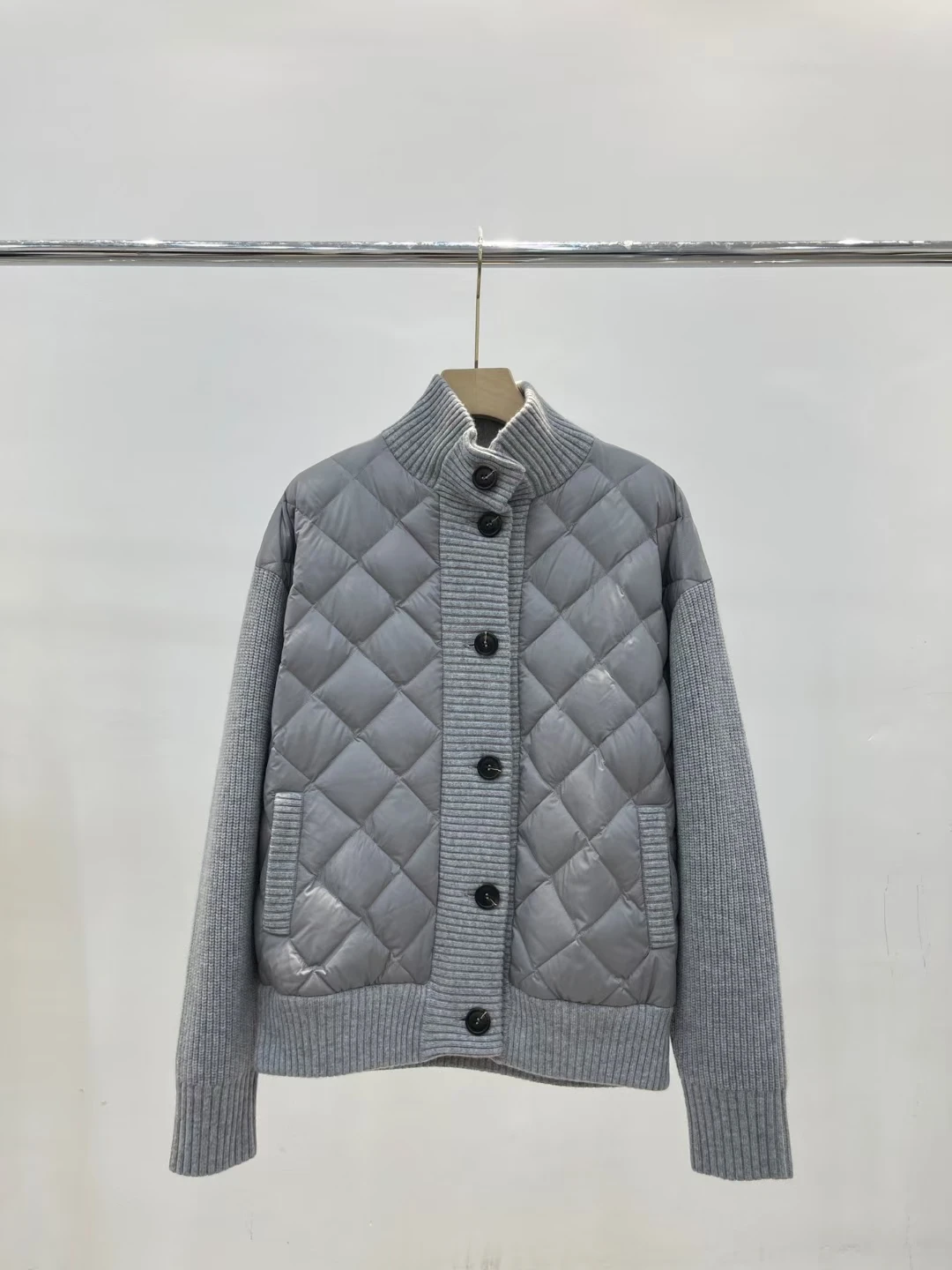 Women Cashmere splicing goose down knitted jacket