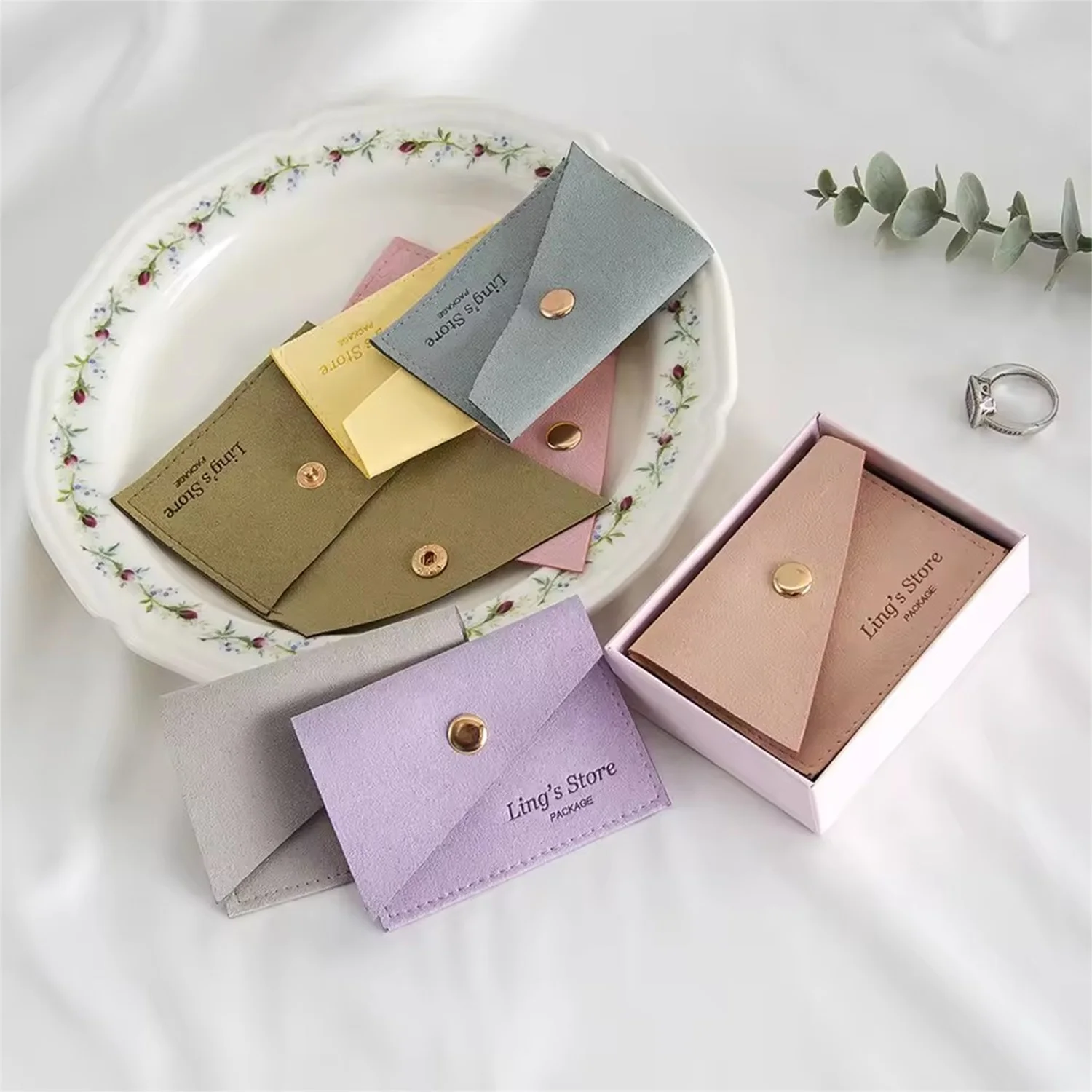 100pcs Custom Logo Jewelry Gold Snap Bag Microfiber Bevel Pouch For Earrings Ring Box Necklace Bracelet Packaging Gift Organizer