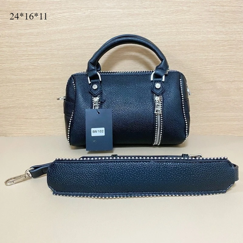 2025 نوفو zv هاوت كوتياليتي Y2K ليتشي نوير كيس أن باندولير إن كوير نساء كيس بحر كيس مزخرف