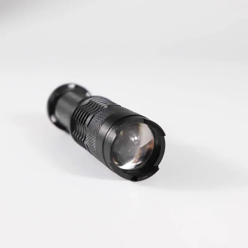 Multi-function Long Lasting Easy To Use Hiking Best Seller Compact Led Flashlight Led Flashlight 3 Lighting Modes High Quality