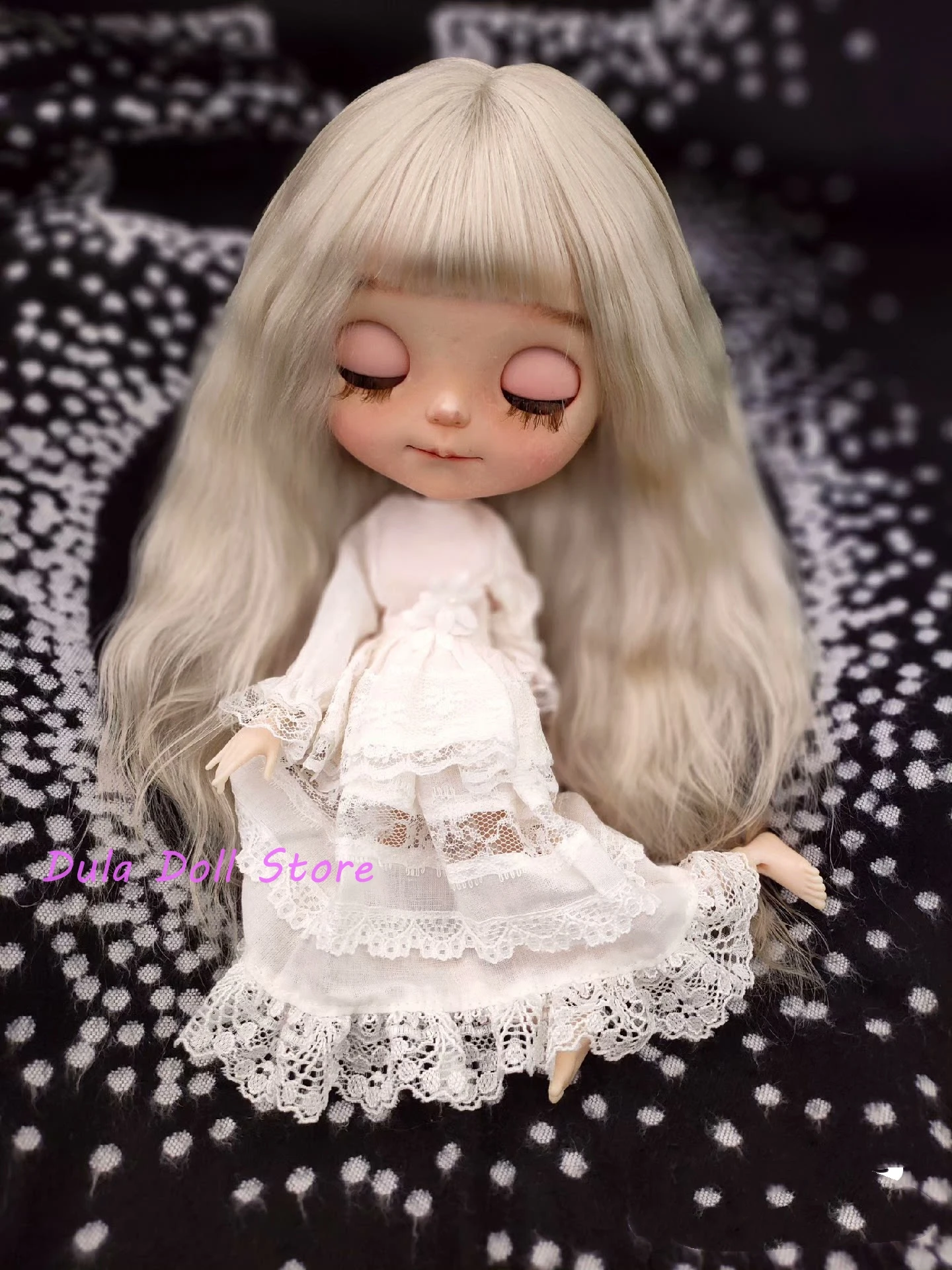 Dula Doll Perücken 2026 für Blythe Qbaby Puppe, natürliches Mohair mit Pony, Mikrovolumen-Locken, 9-10 Zoll Kopfumfang