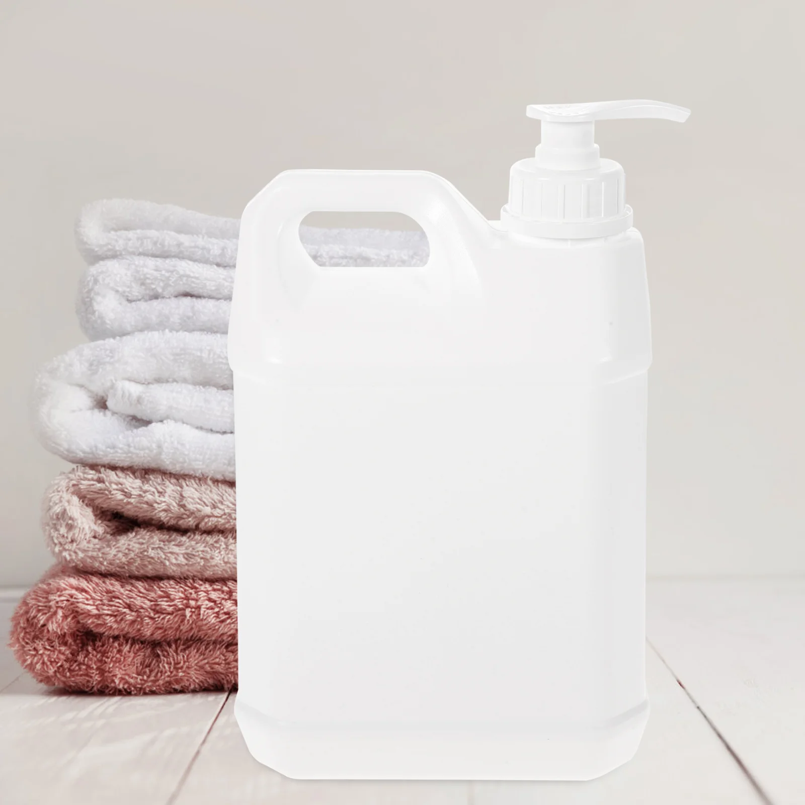 2 5L Chemical Container Bottle with Pump Soap Dispenser Water Kettle Liquid Cosmetics Holders