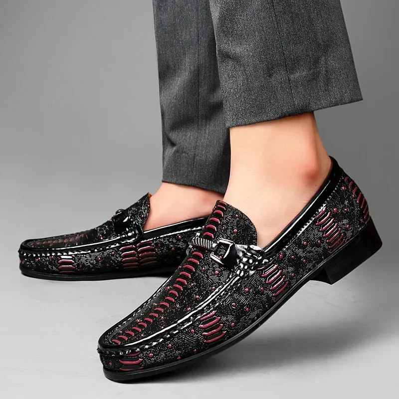 High-grade Wooden Sole Business Leather Shoes Metal Buckle Low Heeled Loafers Genuine Leather Fashion Designer Red Wedding Shoes