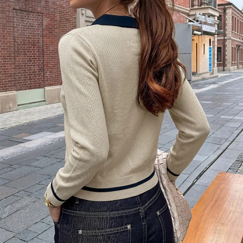 Women's 2026 Autumn Winter New Knit Polo Collar Half-Button 3-Button Contrast Color Sweater Elegant Gentle Light Mature Style