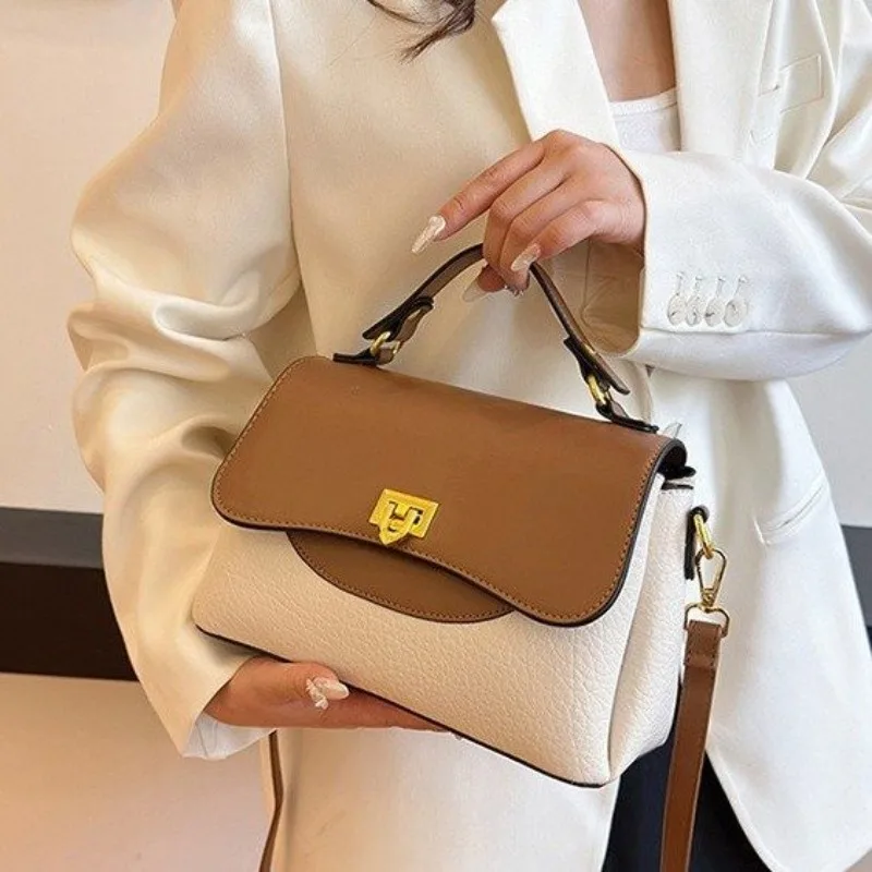 

High-End Fashion Unique Designer Diaper Bags For Women Minimalist Leather Large Capacity Elegant Crossbody Shoulder Bag