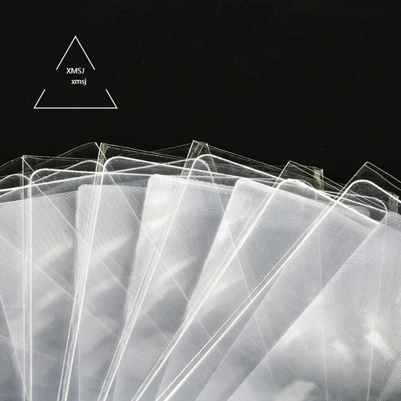 XMSJ 10PCS Magnifiers Credit Card Shape 3 X Transparent Magnifier Magnification Magnifying Fresnel lens Made of Plastics