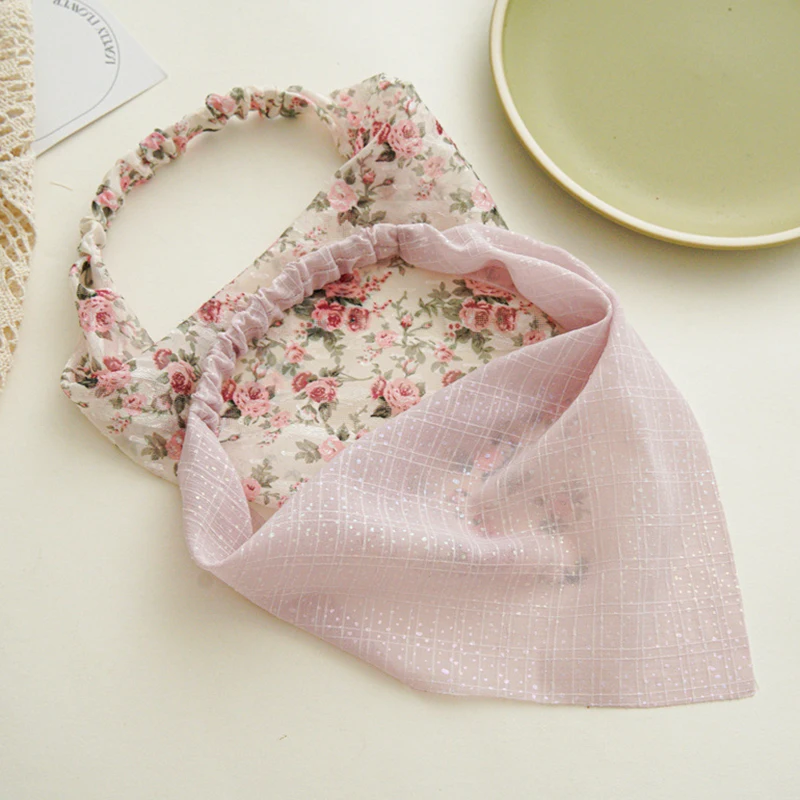 Sweet Floral Headscarf Vintage Silk Fabric Triangle Bandanas Hair Scarfs Headband Elastic Headwrap Versatile Fashion Accessories