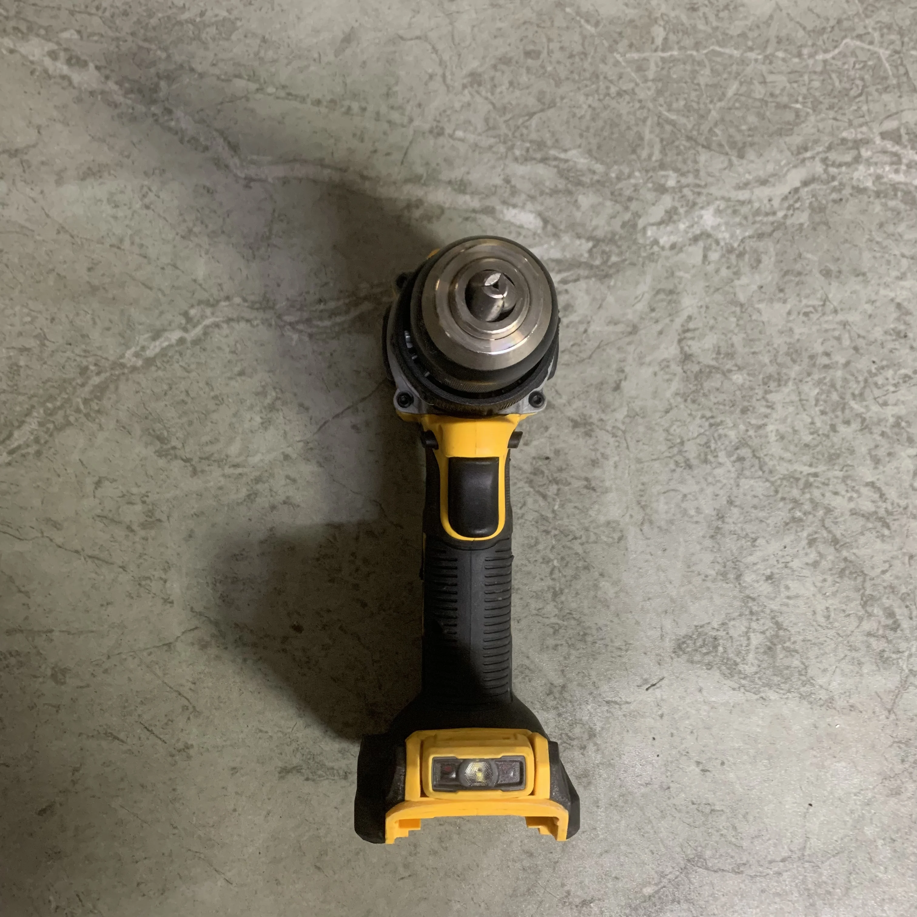 DEWALT 20V Lithium Multifunctional Handheld Variable Speed Electric Drill DCD800 body only-second hand