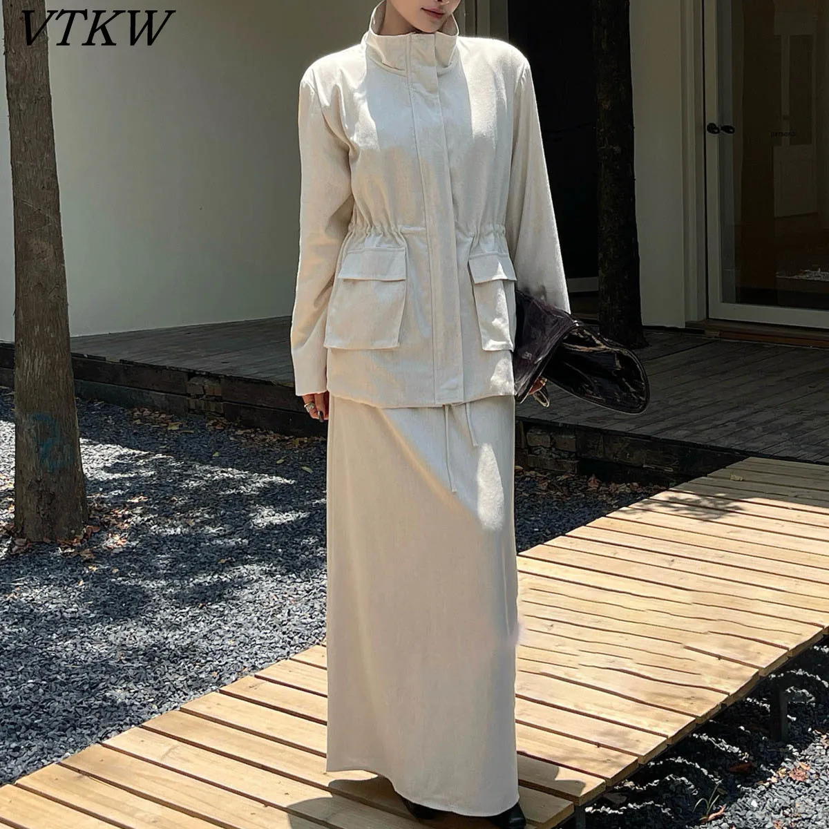 

VTKW Darkly Patterned Design Pure Color 2025 Spring New Women's Blazer High-quality Loose Long Dress Two-piece Set