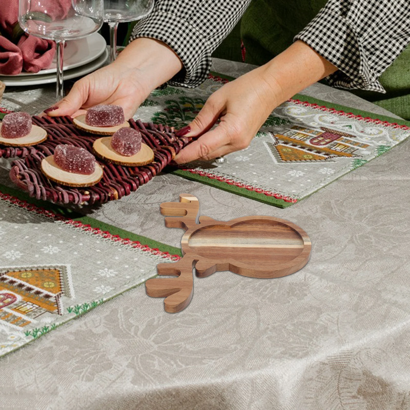 

Wooden Appetizer Tray Reindeer Design Christmas Serving Dish for Xmas Snacks Sushi Dessert Platter Rustic Holiday Decor