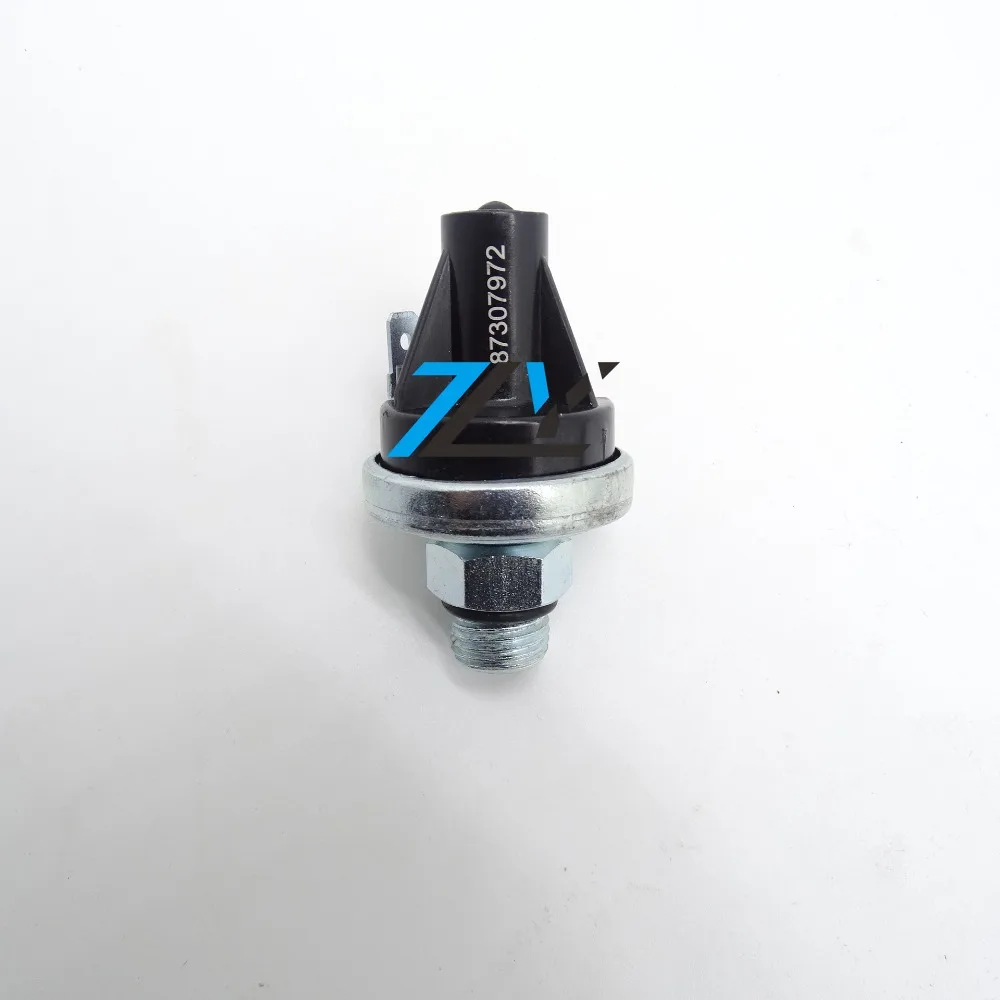 

Датчик давления 87307972, совместимый с телескопическими погрузчиками LM410, LM415A, LM425, LM425A, LM430, LM435A