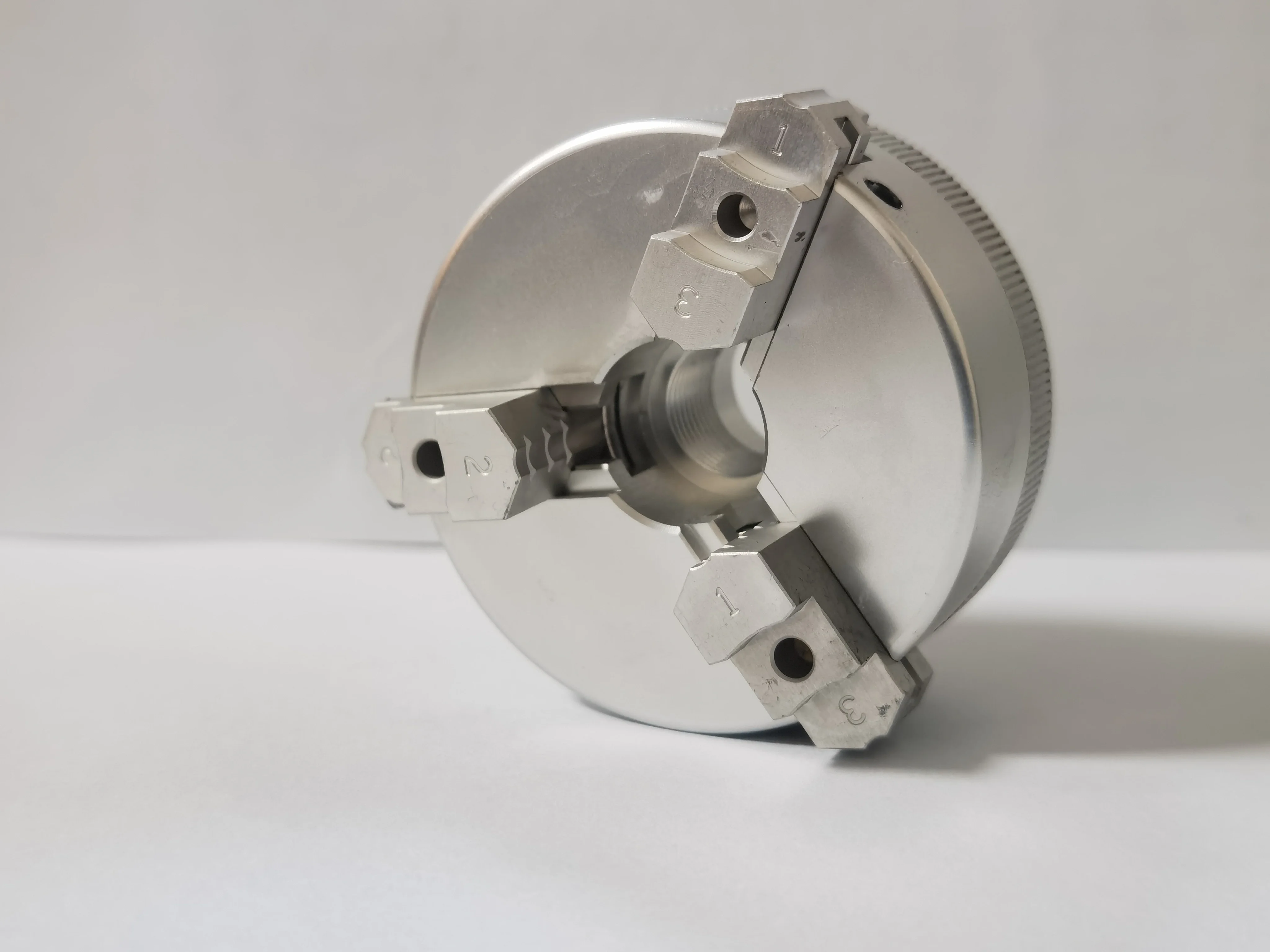 Three-Jaw Chuck Reinforced Mini Three-Jaw Chuck Lathe Small Chuck