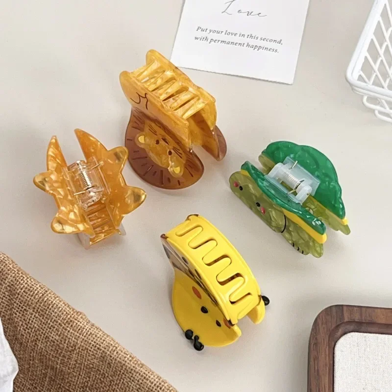 Cute Cartoon Animal Hair Claw Clips Acetate Bee Lion Fox Crab Hair Clip Strong Hairpin Shark Clip for Women Hair Accessories