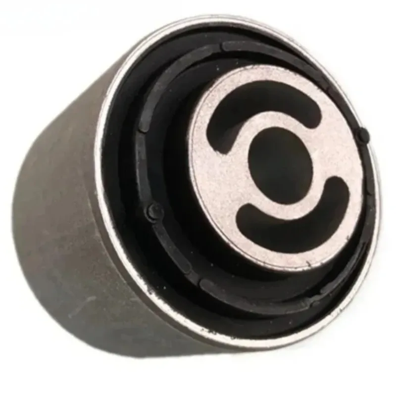 

Новая оригинальная резиновая втулка подвески H-образного профиля OEM 33326865898 для BMW 5, 6, 7 серий (1 шт.)