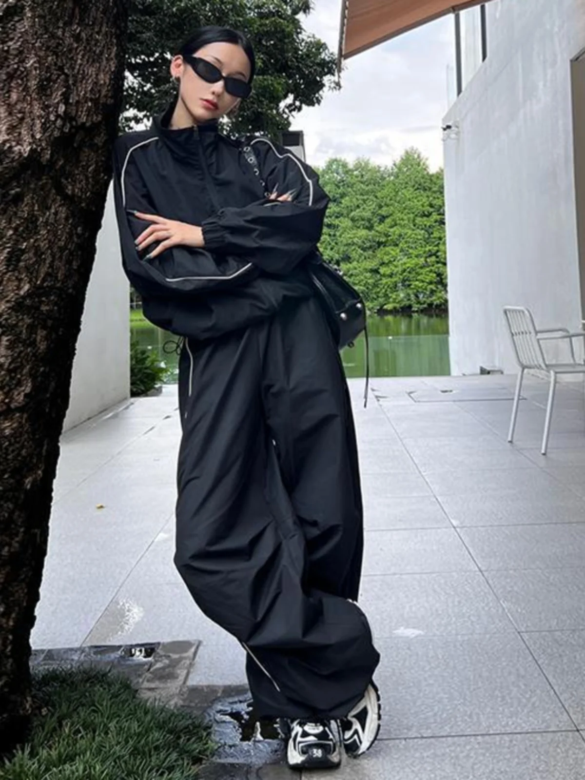 

Cool Fashionable Sportswear Windbreaker Cardigan Outerwear Wide Leg Pants 2 Piece Set Women's Autumn New Arrival
