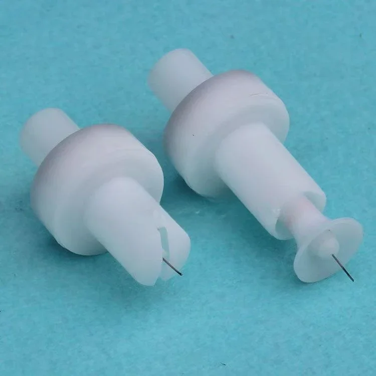 2PCS Electrostatic Powder Coating Flat and Round nozzle for Ge  02 spray gun